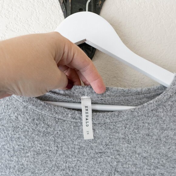 Emerald Gray Poncho Tunic Top | Women’s 2X | Asymmetrical Hem | Made in USA - Picture 2 of 6